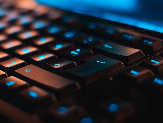 Foto de un teclado de un ordenador.