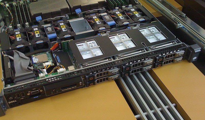 Ilustración Panel Frontal Dell PowerEdge 610