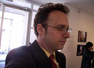 Ejecutivo en su trabajo.