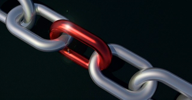 Ilustración que muestra varios eslabones de una cadena. En concreto uno es de color rojo que cierra la cadena