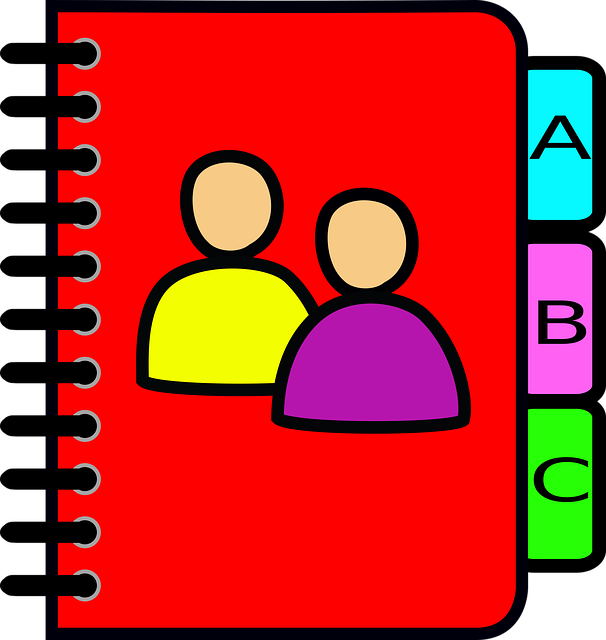 Ilustración de un cuaderno rojo con solapas separadoras para clasificar