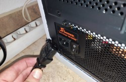 Cable de la fuente de alimentación del PC